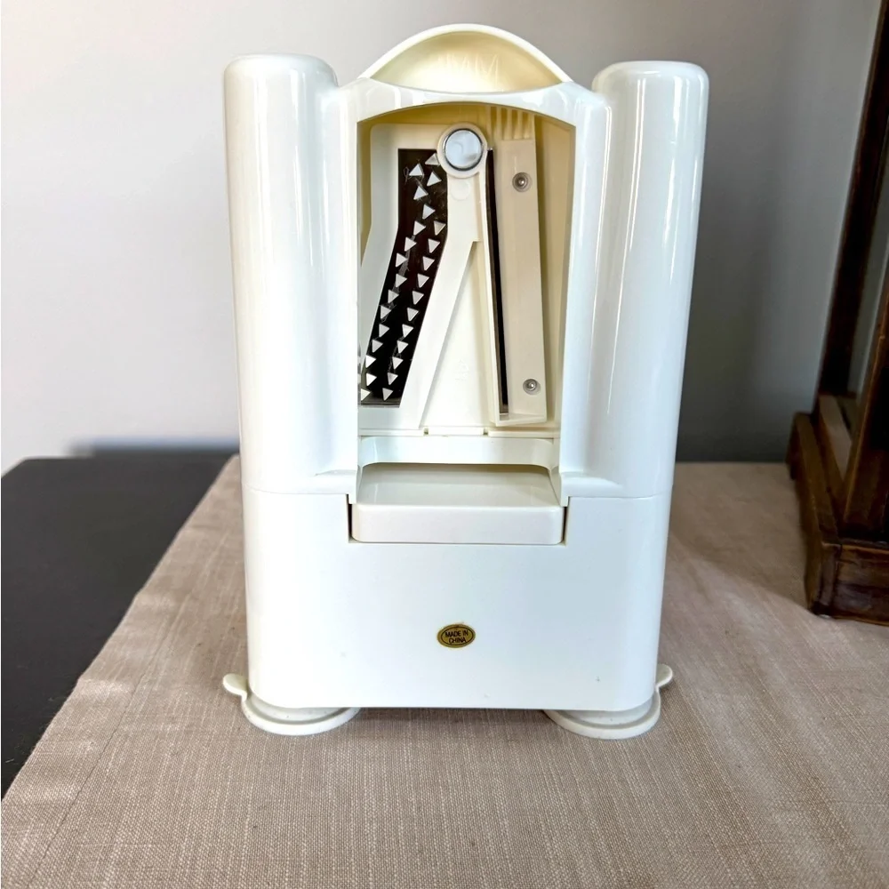 Paderno White Spiralizer